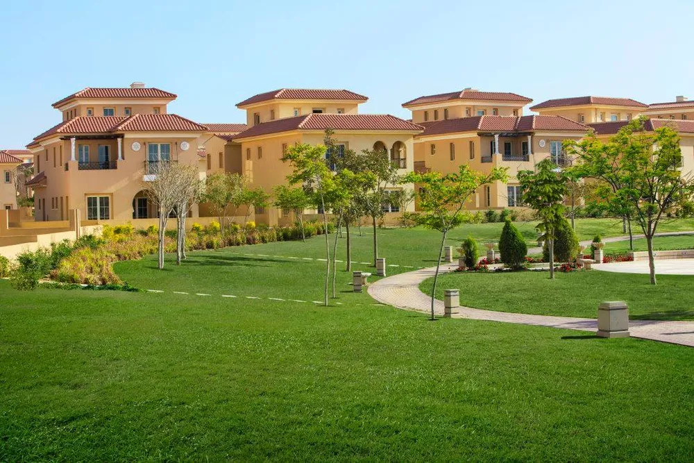 Hyde Park New Cairo — Grand Park Residence render